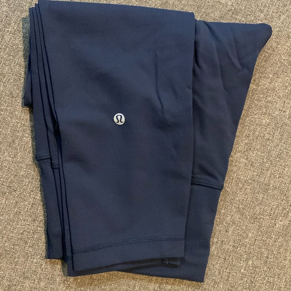 Lululemon Wunder Train High Rise Crop 23”